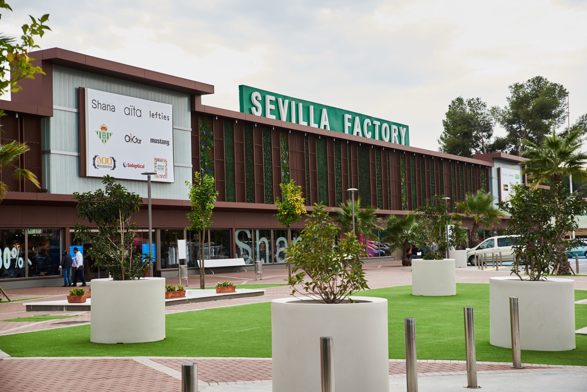 centro comercial outlet en sevilla