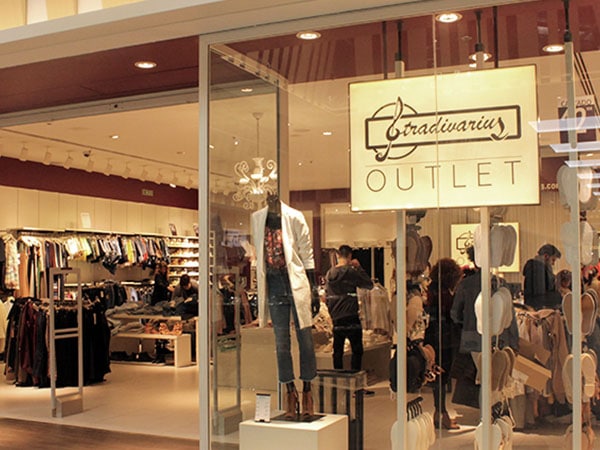 stradivarius outlet sevilla factoy dos hermanas